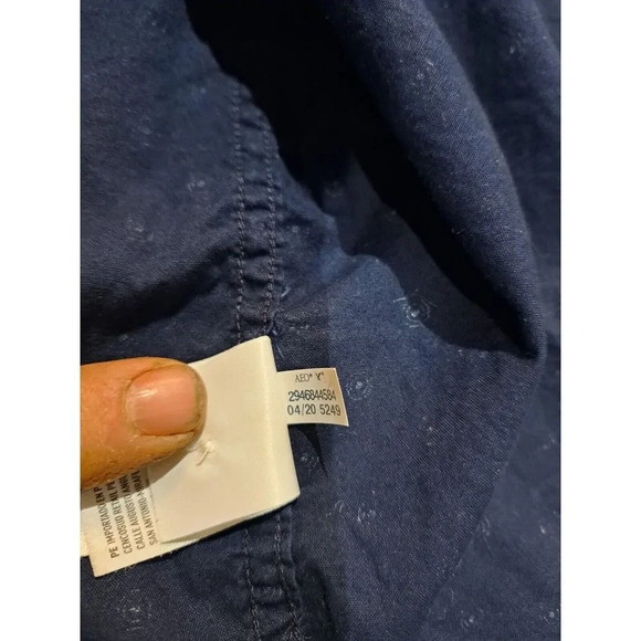 Amarican Eagle Outfitters Men's  Printed Button Up Shirt Size‎ M - Picture 5 of 5